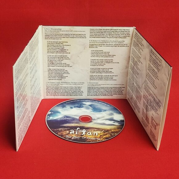 Altan The Gap of Dreams CD Signed 2018 - Picture 6 of 10